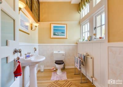 WC photo