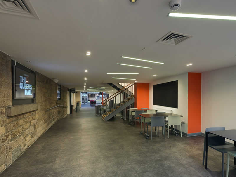The-queens-Hall-Entrance-Virtual_tour Virtual Tour Controls for Beacon Arts Centre 360 Tour
